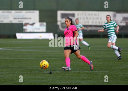 East Kilbride, Großbritannien. Mai 2021. Priscila Chinchilla (#21) von Glasgow City FC während der Scottish Building Society Scottish Women's Premier League 1 Fixture Celtic FC vs Glasgow City, K-Park Training Academy, East Kilbride, Glasgow, 12/05/2021 Quelle: Colin Poultney/Alamy Live News Stockfoto