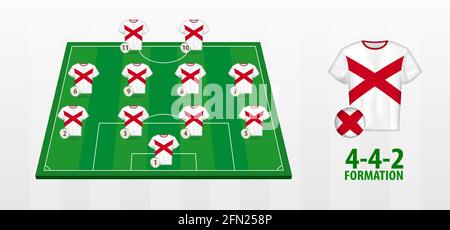 Alabama National Football Team Formation auf dem Fußballfeld. Halbgrünes Feld mit Fußballtrikots der Alabama-Mannschaft. Stock Vektor