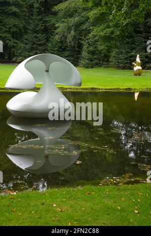 Schwimmende Skulptur, Otterlo, Marta Pan, 1960-1961, Kröller-Müller Museum, Nationalpark Hoge Veluwe, Otterlo, Niederlande, Europa Stockfoto