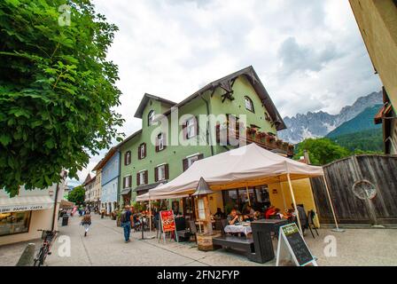 Innichen, Altstadt, Innichen, Dolomiten dahinter, Provinz Südtirol, Trentino-Südtirol, Italien, Pustertal Stockfoto