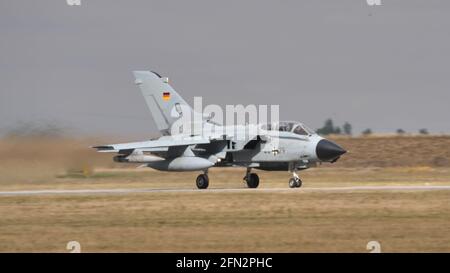 Evreux Air Base Frankreich 14. JULI 2019 Panavia Tornado IDS des deutschen Luftwaffenjägerbombers. Speicherplatz Kopieren Stockfoto