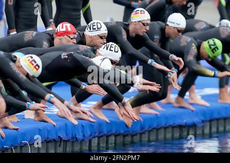 Budapest, Ungarn. Mai 2021. BUDAPEST, UNGARN - 13. MAI: Fähre Weertman aus den Niederlanden, die während der LEN-Europameisterschaft im Freiwasserschwimmen am Lupa-See am 13. Mai 2021 in Budapest, Ungarn, an den 10 km der Männer teilnimmt (Foto: Andre Weening/Orange Picics) Credit: Orange Pics BV/Alamy Live News Stockfoto