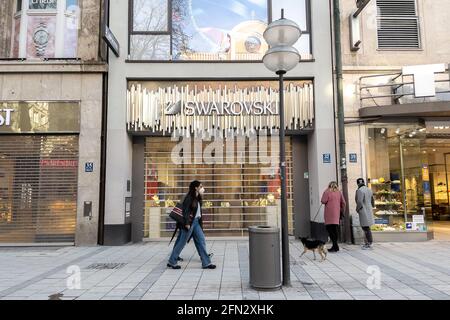 Swarovski Store Schild in München Stockfoto