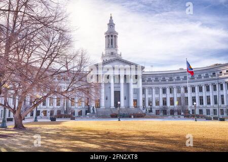 Außenansicht des Denver City Council Building im Civic Center Parken Stockfoto