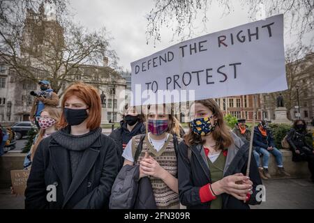 Tötet Den Bill-Protest. Tausende von Demonstranten versammeln sich im Hyde Park, um gegen ein geplantes ‘„Anti-Protest“-Gesetz zur Polizeikriminalität zu demonstrieren. London, Großbritannien Stockfoto