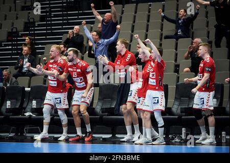 Aalborg, Dänemark. Mai 2021. Die Spieler von Aalborg Handball feiern im Viertelfinale der EHF Champions League zwischen Aalborg Handball und SG Flensburg-Handewitt in der Jutlander Bank Arena in Aalborg ein Tor. (Foto: Gonzales Photo/Alamy Live News Stockfoto