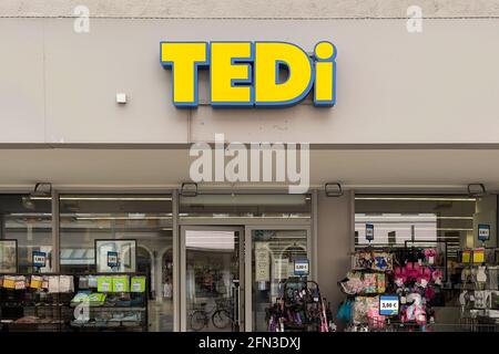 Tedi-Schild im Stadtzentrum von Augsburg Stockfoto