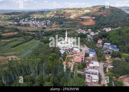 Luftaufnahme einer Hui-Moschee in Yunnan, China Stockfoto