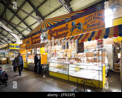 Die Carousel Bakery, die Heimat des weltberühmten Peameal Bacon Sandwiches, auf dem St. Lawrence Market in Toronto, Ontario, Kanada. Stockfoto