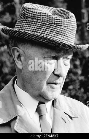 Adenauer, Konrad, 5.1.1876 - 19.4.1967, deutscher Politiker (CDU), Kanzler 1949 - 1963, Portrait, ZUSÄTZLICHE-RIGHTS-CLEARANCE-INFO-NOT-AVAILABLE Stockfoto