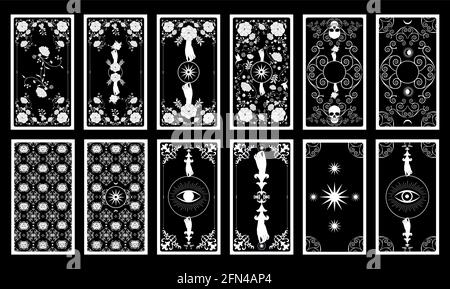 Rückseite der Tarot-Karte oder Spielkarte mit floralen Zierelementen und esoterischen Symbolen. Viktorianischer Vintage-Stil Stock Vektor