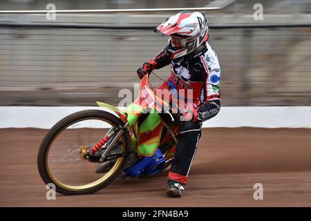 Manchester, Großbritannien. Mai 2021. MANCHESTER, GROSSBRITANNIEN. MAI. Ben Woodhull während des Belle Vue Aces Media Day im National Speedway Stadium, Manchester, am Donnerstag, 13. Mai 2021. (Kredit: Eddie Garvey - MI News ) Kredit: MI Nachrichten & Sport /Alamy Live Nachrichten Stockfoto