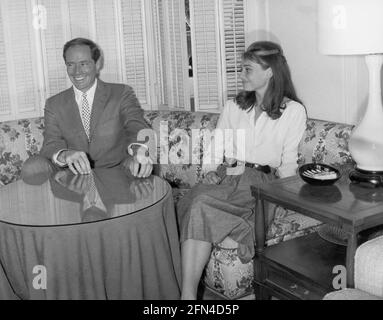 Hepburn, Audrey, 4.5.1929 - 20.1.1993, britische Schauspielerin, mit Ehemann Mel Ferrer, 1950er Jahre, ZUSÄTZLICHE-RIGHTS-CLEARANCE-INFO-NOT-AVAILABLE Stockfoto