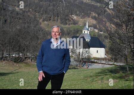 Der ehemalige EU-Brexit-Verhandlungsführer Michel Barnier posiert am 24. April 2021 in Saint-Martin-de-Belleville, Savoie, Frankreich, für Bilder. Foto von Elodie Gregoire/ABACAPRESS.COM Stockfoto