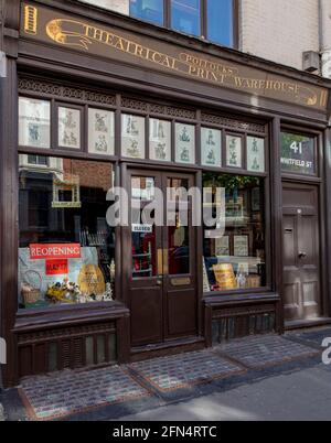 Pollock's Toy Museum und Pollock's Print Warehouse, Scala Street, London; gegründet 1956 von Marguerite und Kenneth Fawdry Stockfoto