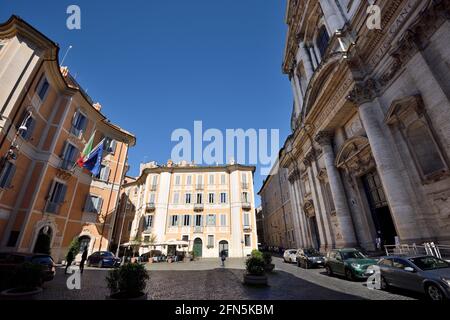 Italien, Rom, Piazza di Sant'ignazio, Kirche Sant'Ignazio und Rokoko-Gebäude (Architekt Filippo Raguzzini) Stockfoto