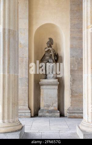 Das Brandenburger Tor ist eines der berühmtesten Wahrzeichen der deutschen Hauptstadt Berlin. Stockfoto