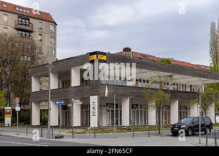 Berlin war die Hauptstadt der DDR. Die Stadt verfügt noch über ein DDR-Museum, das das Leben in der ehemaligen DDR zeigt. Stockfoto