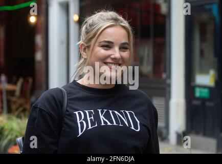 London, Großbritannien. Mai 2021. Sian Welby verlässt die Büros von Global Radio. Kredit: Mark Thomas/Alamy Live Nachrichten Stockfoto