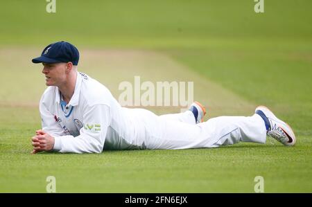 Chelmsford, Großbritannien. Mai 2021. CHELMSFORD ENGLAND - MAI 14: Brooke Gast von Derbyshire CCC während LV Insurance County Championship Group 1 Tag zwei von vier zwischen Essex CCC und Derbyshire CCC auf dem Cloudfm County Ground am 14. Mai 2021 in Chelmsford, England Credit: Action Foto Sport/Alamy Live News Stockfoto