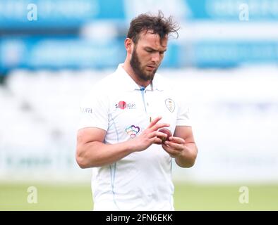 Chelmsford, Großbritannien. Mai 2021. CHELMSFORD ENGLAND - MAI 14: Dustin Melton of Derbyshire CCC während der LV Insurance County Championship Group 1 Tag zwei von vier zwischen Essex CCC und Derbyshire CCC auf dem Cloudfm County Ground am 14. Mai 2021 in Chelmsford, England Credit: Action Foto Sport/Alamy Live News Stockfoto