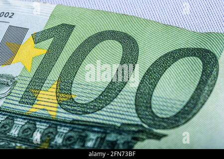 Nahaufnahme einer 100-Euro-Note Stockfoto