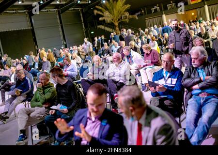 Braunschweig, Deutschland. Mai 2021. Mitglieder der AfD nehmen an einer speziellen Parteikonferenz der AfD Niedersachsen Teil. Quelle: Moritz Frankenberg/dpa/Alamy Live News Stockfoto