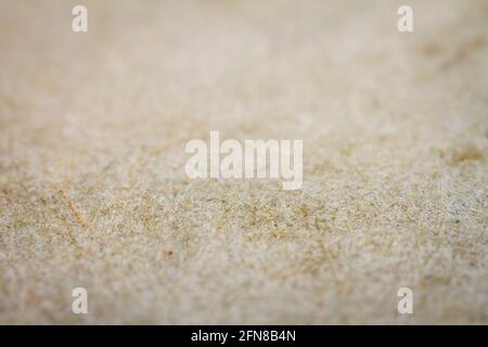 Extreme Nahaufnahme von handgemachtem Papier mit geringer Feldtiefe. Stockfoto