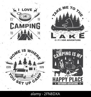 Set von Campingausweisen. Vektor. Konzept für Hemd oder Logo, Print, Stempel oder T-Shirt. Vintage Typografie Design mit Lagerfeuer, Bär, Hund, Mädchen, Mann mit Stock Vektor