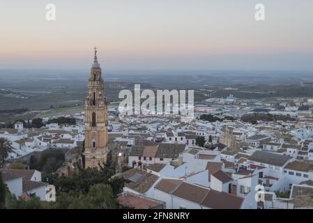 Luftaufnahme der Denkmäler und Straßen von EstEPA, Andalusien, Spanien Stockfoto