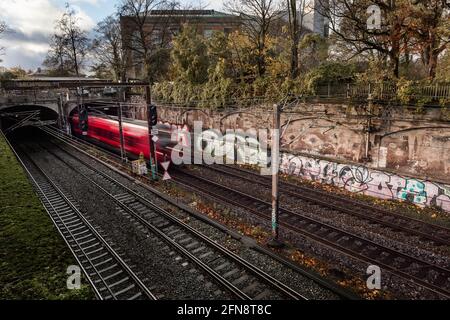Pendlerzug in Kopenhagen Stockfoto