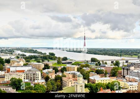 Blick auf Riga vom Panorama der Lettischen Akademie der Wissenschaften Aussichtsplattform Stockfoto