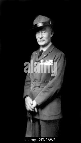 Robert Baden-Powell. Porträt des Gründers der Pfadfinderbewegung, Generalleutnant Robert Stephenson Smyth Baden-Powell, 1. Baron Baden-Powell, (1857-1941), c. 1919 Stockfoto
