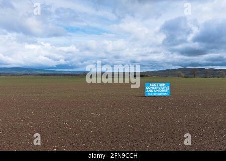 dh Wahlen unterzeichnen SCHOTTLAND Großbritannien schottische Konservative politisches Plakat konservative Unionisten stoppen indyref2 Unabhängigkeitsreferendum unterzeichnen 2021 Politik Stockfoto