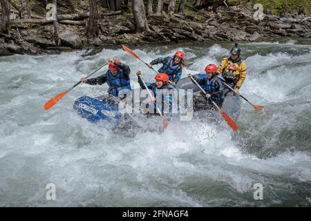 Rafting auf dem Fluss Noguera Pallaresa, Lleida, Katalonien, Spanien Stockfoto