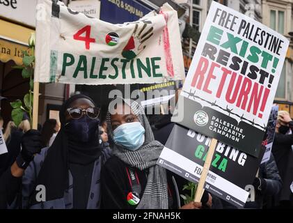 London, Großbritannien. Mai 2021. Demonstranten, die an einer Anti-Israel-Demonstration in London teilnehmen. Quelle: Joe Kuis /Alamy News Stockfoto