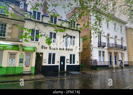 Das Eagle and Child, eines der ältesten Pubs von Oxford, St Giles, Oxford, wird derzeit renoviert, um die oberen Stockwerke in Hotelzimmer umzuwandeln. Stockfoto