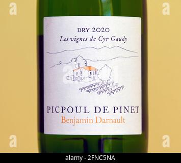 Weinetikett. Picpoul de Pinet. Benjamin Darnault. Trocken 2020. Les vignes de Cyr Gaudy. Stockfoto