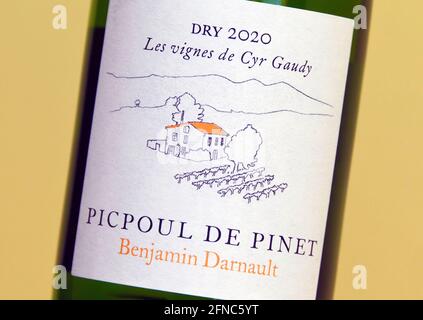 Weinetikett. Picpoul de Pinet. Benjamin Darnault. Trocken 2020. Les vignes de Cyr Gaudy. Stockfoto