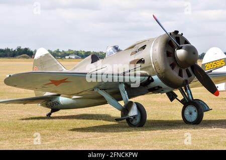 Polikarpov I-16 Rata Jagdflugzeug der Sowjetischen Luftwaffe. Winziges russisches Kampfflugzeug aus dem Zweiten Weltkrieg Stockfoto
