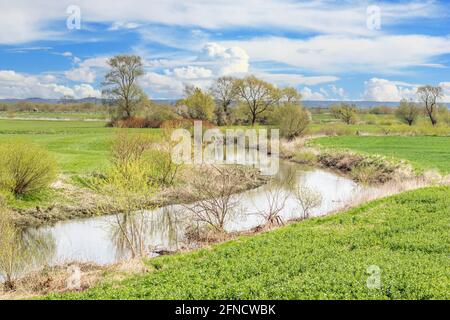 Gniew, Polen - Gniew liegt auf der linken Rückseite der Weichsel und ist berühmt für seine wunderbare mittelalterliche Architektur und seine gotische Backsteinburg Stockfoto
