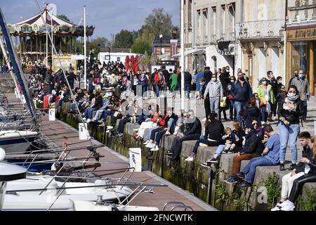 Ende des Sperrwochenendes in Honfleur - Calvados - Frankreich Stockfoto