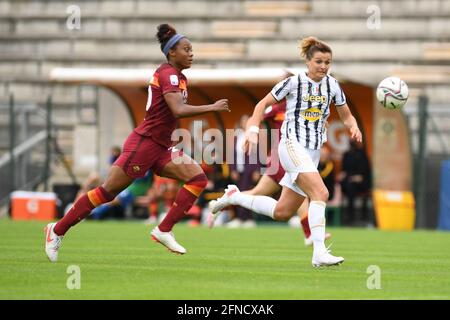 Rom, Italien. Mai 2021. Cristiana Girelli von Juventus während des Serie A Frauenmatches zwischen AS Roma und Juventus im Stadio Tre Fontane am 16. Mai 2021 in Rom, Italien./LiveMedia Kredit: Unabhängige Fotoagentur/Alamy Live News Stockfoto