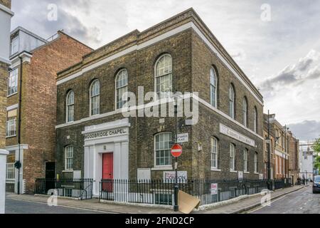 Die denkmalgeschützte Woodbridge Chapel & Clerkenwell Medical Mission von 1833. Früher eine unabhängige Kapelle, die heute von der Gracelife London Church genutzt wird. Stockfoto