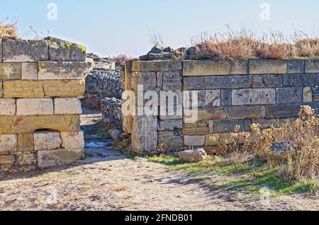 Histria, Rumänien - Ruinen der antiken griechischen Koloniestadt Istros, die von milesischen Siedlern gegründet wurde. Dobrogea - 5. September 2011 Stockfoto