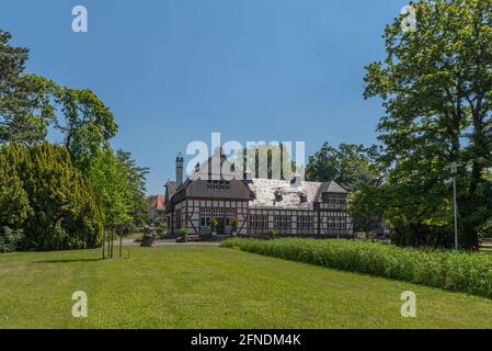 Die Bibliothek im ehemaligen Inhalatorium des Architekten Wilhelm Jost, Bad Nauheim, Deutschland Stockfoto