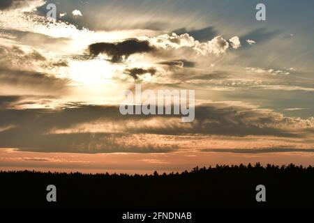 Sonnenuntergang im Eagle's Nest, Ottawa, Ontario, Kanada Stockfoto