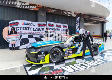 Valencia, Spanien. Mai 2021. Lorins Hezemans von Hendriks Motorsport beim Nascar Whelen Valencia-Rennen im Einsatz die NASCAR Whelen Euro Series wurde 2008 gegründet und gründete dank einer langjährigen Partnerschaft mit NASCAR (National Association for Stock Car Auto Racing) im Januar 2012 die offizielle NASCAR European Series. Die europäische NASCR feiert ihren einzigen Termin in Spanien auf dem Circuit Ricardo Tormo in Cheste, Valencia. Kredit: SOPA Images Limited/Alamy Live Nachrichten Stockfoto