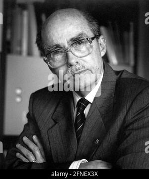 Otto von Habsburg (geb. 1912) deutscher und österreichischer Politiker, Publizist und Mitglied des Europäischen Parlaments. [Automatisierte Übersetzung] Stockfoto