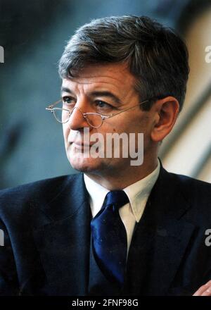Aufnahmedatum: 05.02.1999 Joschka Fischer, deutscher Politiker und Außenminister. [Automatisierte Übersetzung] Stockfoto